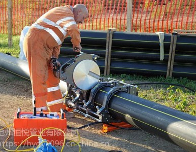 ����B��peȼ?x��)�ܲ����^��