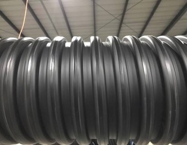 �����L(zh��ng)ɳHDPE��(n��i)�߹�����(qi��ng)�p�@�ܶ��߹܏S�ҽ�(j��ng)�I(y��ng)��ʽ