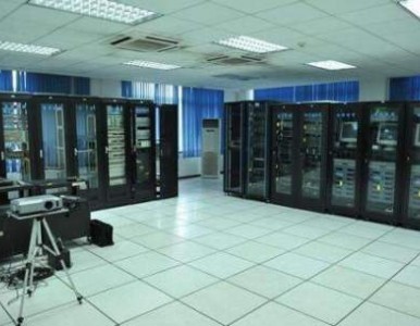 ɽ���ӭh�O��